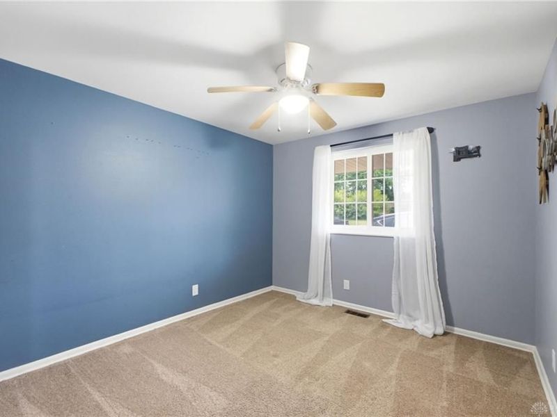 555 Adrian Court, Fairborn, OH 45324 Photo 28