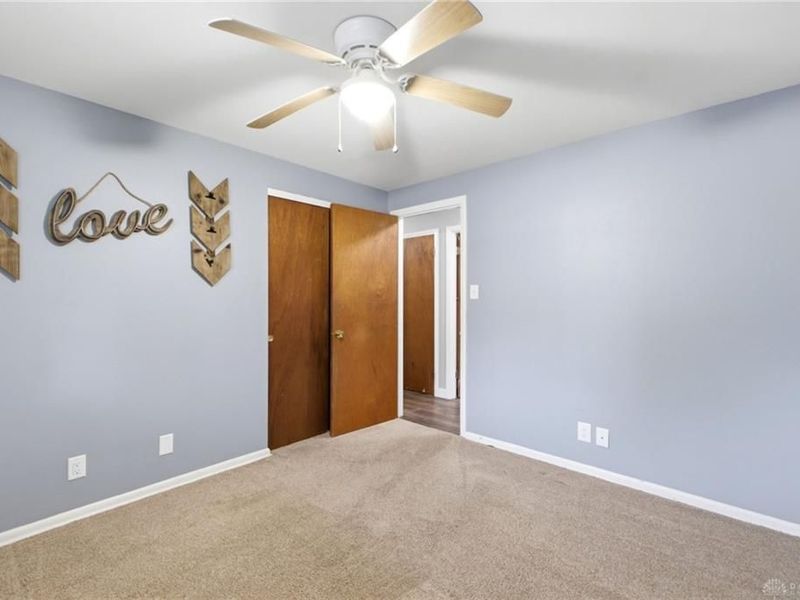 555 Adrian Court, Fairborn, OH 45324 Photo 29