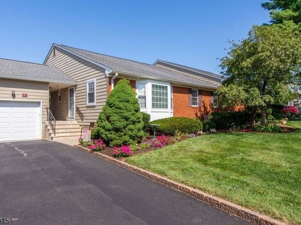81 Brandywyne Drive, Florham Park, NJ 07932