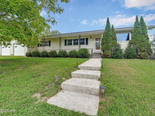 4357 Round Mountain Rd, Jamestown, TN 38556