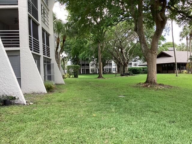 9325 Lagoon Place, Unit 107, Davie, FL 33324 Photo