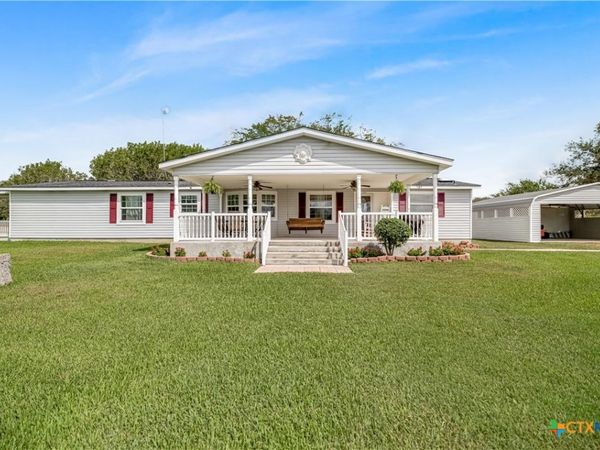 482 Hiller Road, Cuero, TX 77954