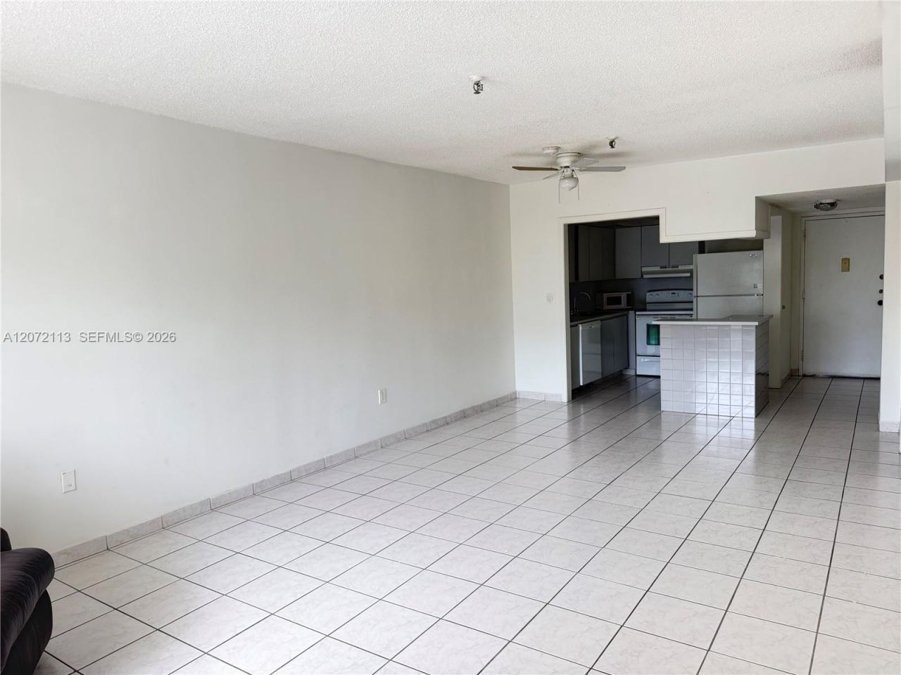 250 181st Dr, Unit 111, Sunny Isles Beach, FL 33160 Photo