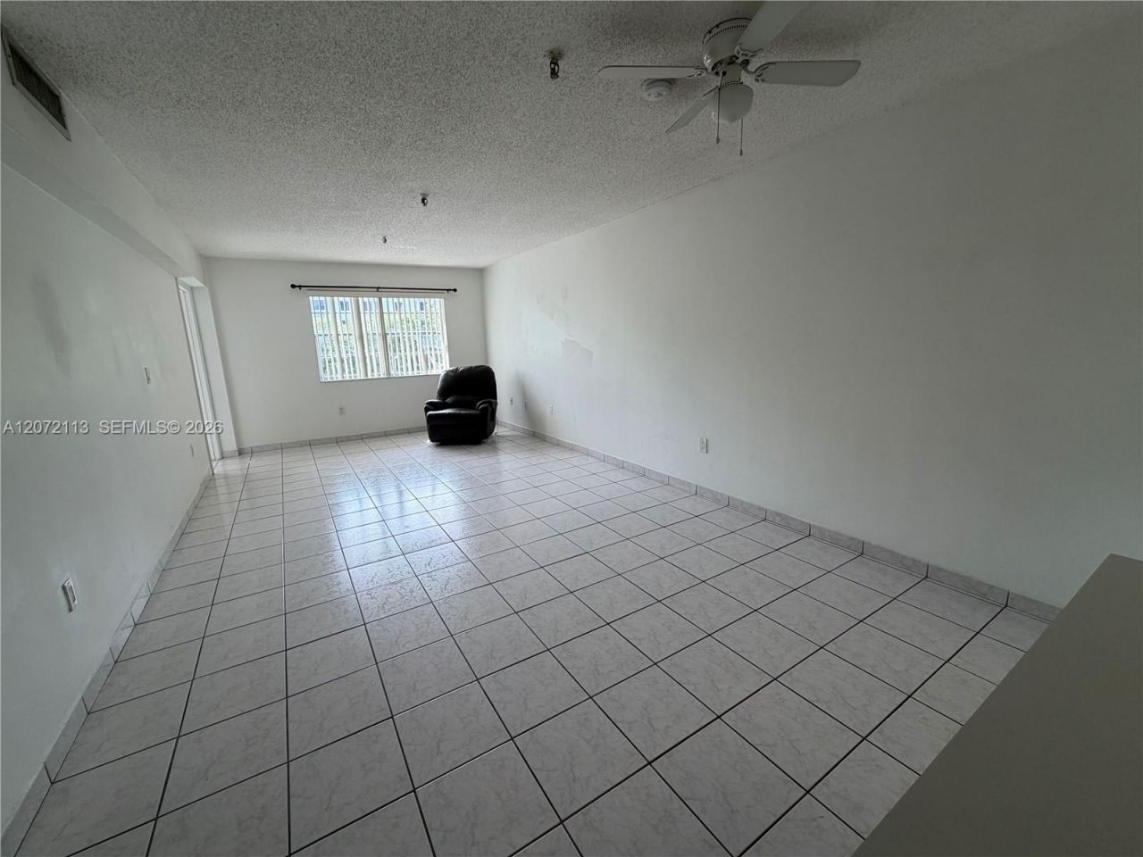 250 181st Dr, Unit 111, Sunny Isles Beach, FL 33160 Photo