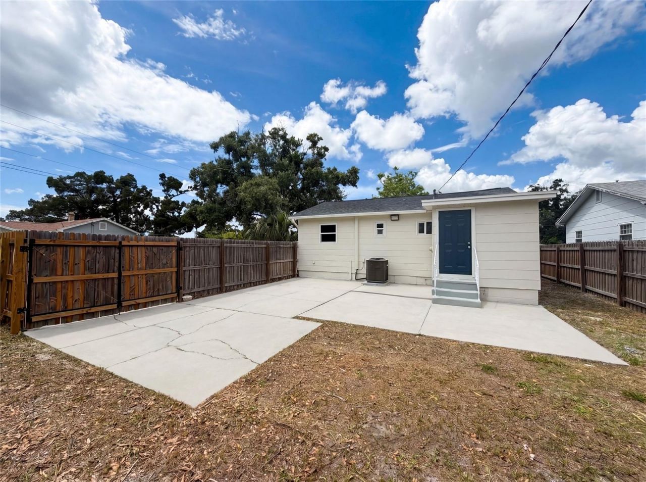 2596 38th Avenue N, Saint Petersburg, FL 33713 Photo