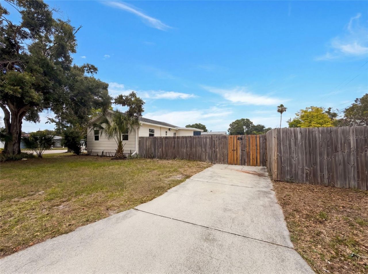 2596 38th Avenue N, Saint Petersburg, FL 33713 Photo