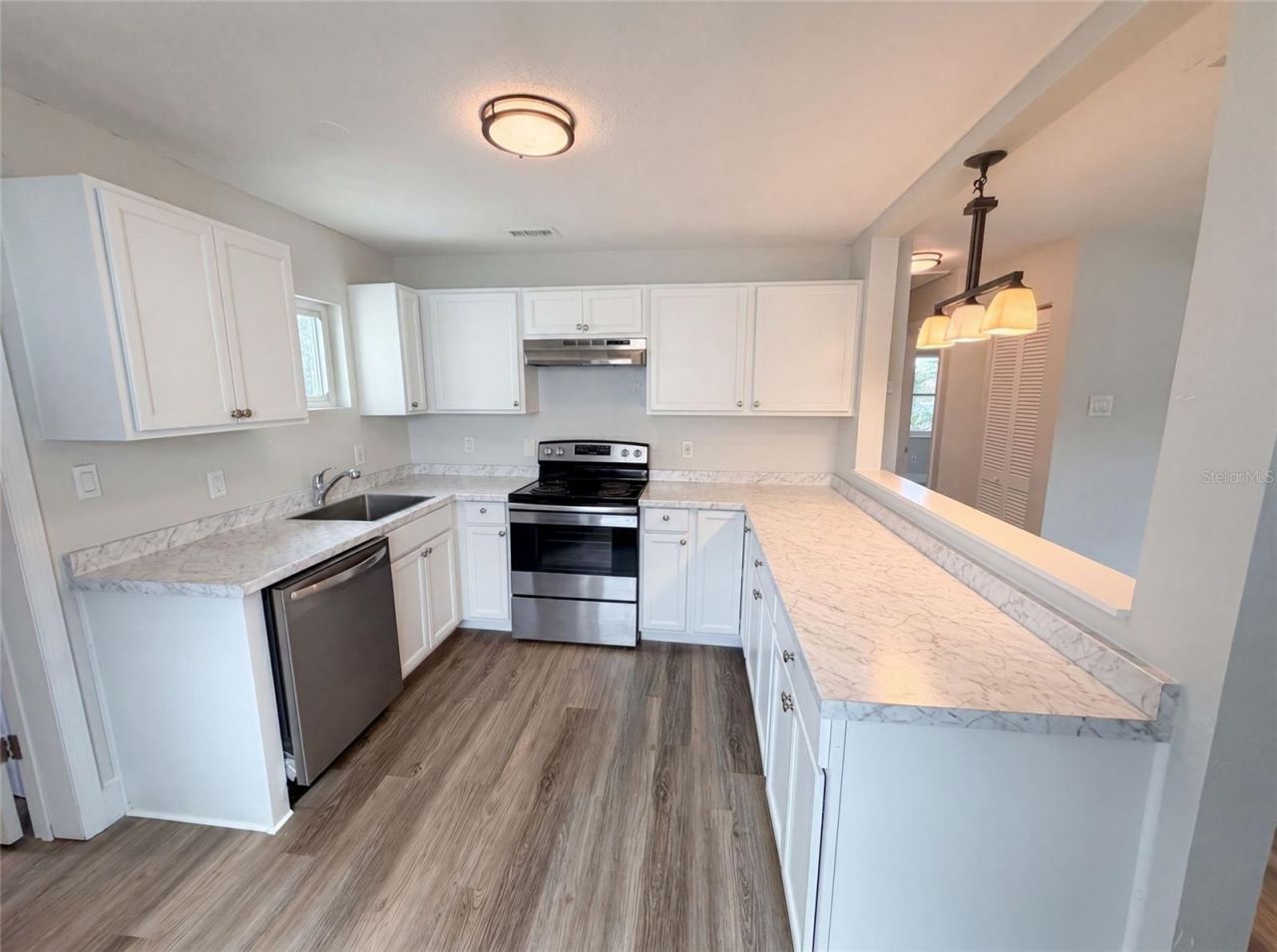 2596 38th Avenue N, Saint Petersburg, FL 33713 Photo