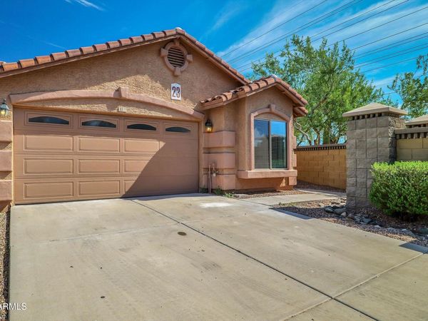2250 E DEER VALLEY Road, Unit 67, Phoenix, AZ 85024