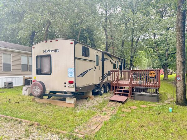 2/143 Woodhaven, Sublette, IL 61367