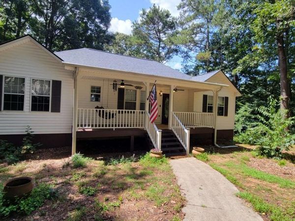 5131 Deer Path Ln, Gainesville, GA 30507