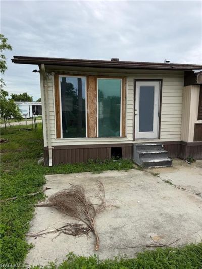 130 Lantern Pl, North Fort Myers, FL 33917 Photo