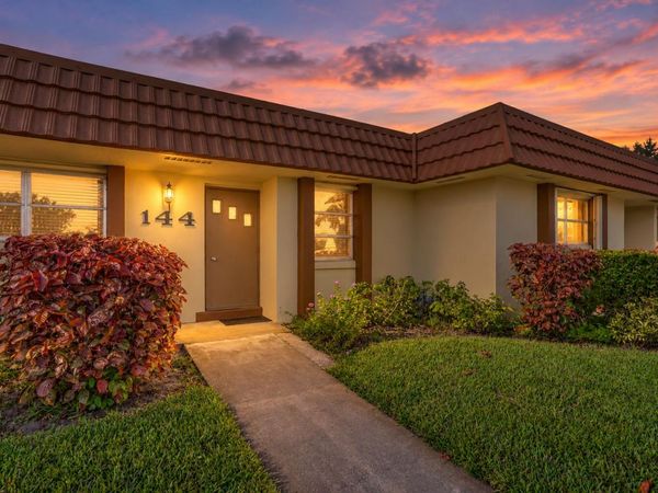 5780 FERNLEY Drive W, Unit 144, West Palm Beach, FL 33415