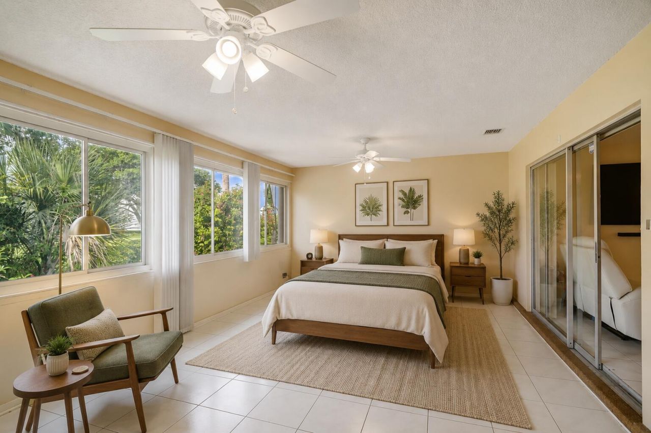 5780 Fernley Drive W, Unit 144, West Palm Beach, FL 33415 Photo