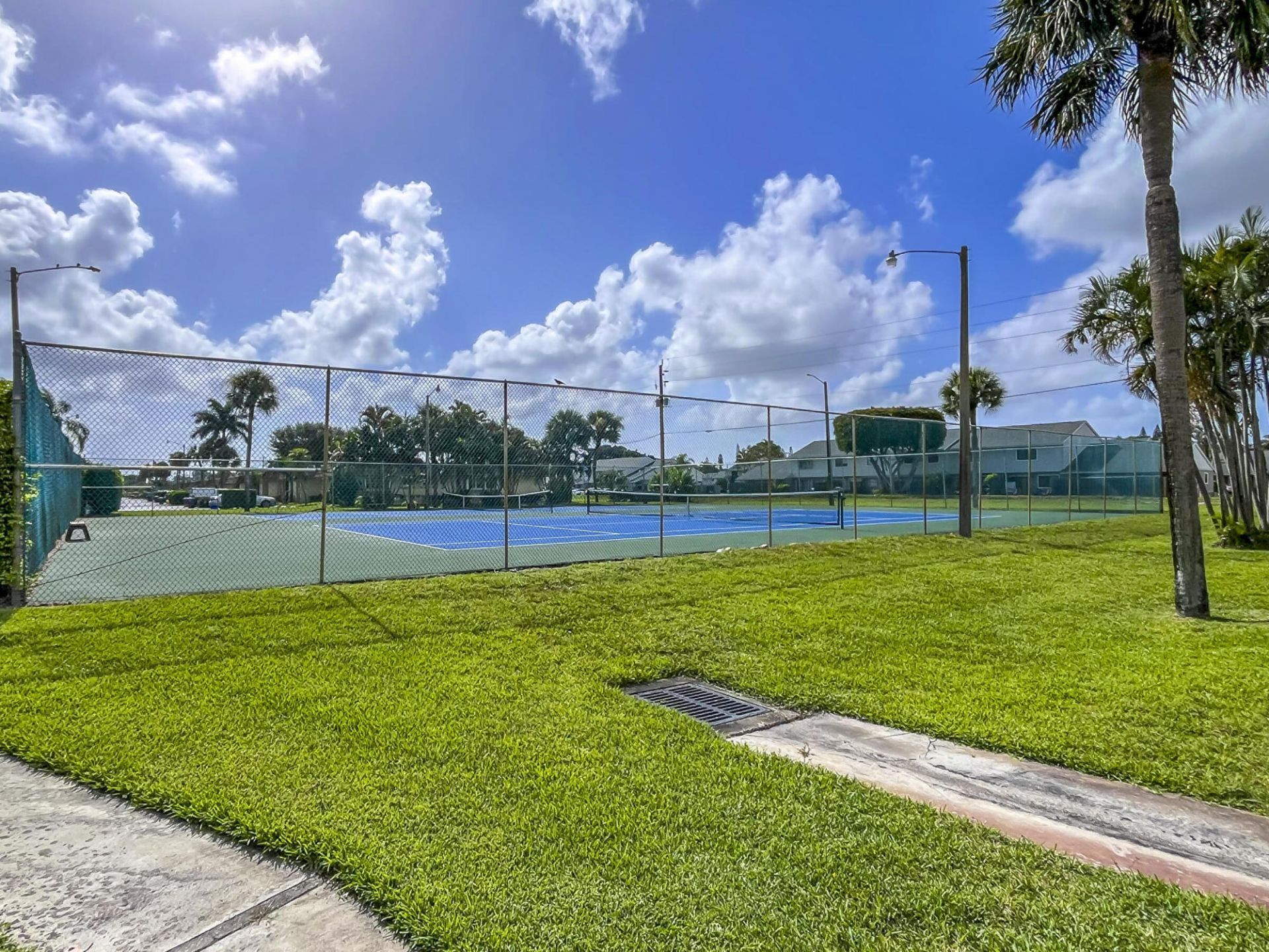 5780 Fernley Drive W, Unit 144, West Palm Beach, FL 33415 Photo