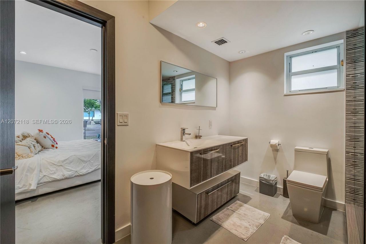 1741 Cleveland Rd , Miami Beach, FL 33141 Photo