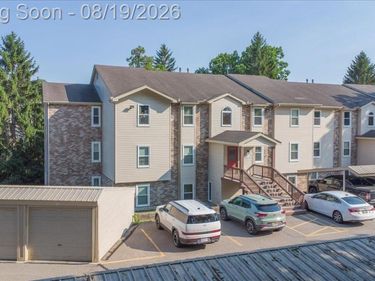 4929 Harbor Point Drive, Waterford Township, Mi 48329
