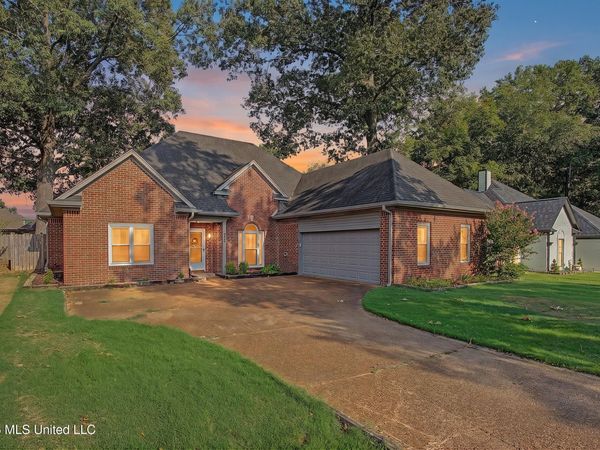 5960 Southridge Drive, Olive Branch, MS 38654