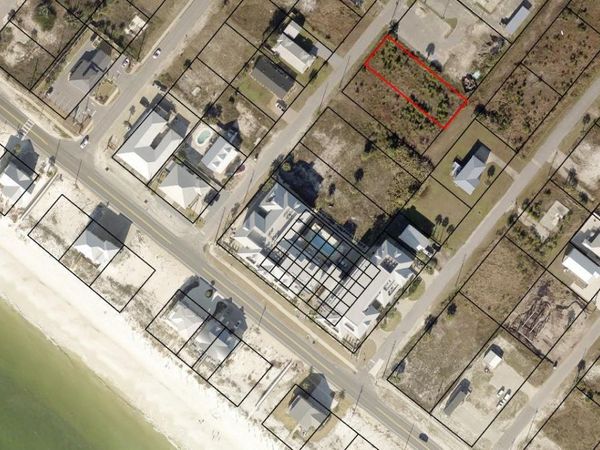 110 14th Street , Mexico Beach, FL 32456