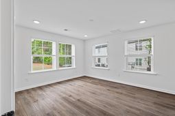 4034 Cornwell Avenue photo 4
