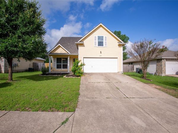 2571A Georgian DR, Georgetown, TX 78626