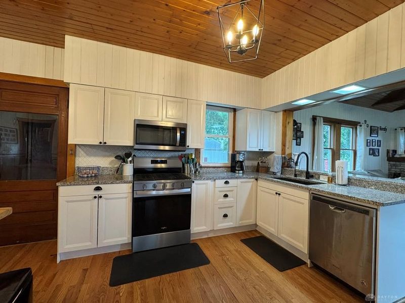 15659 School House Road, Brookville, OH 45309 Photo 11