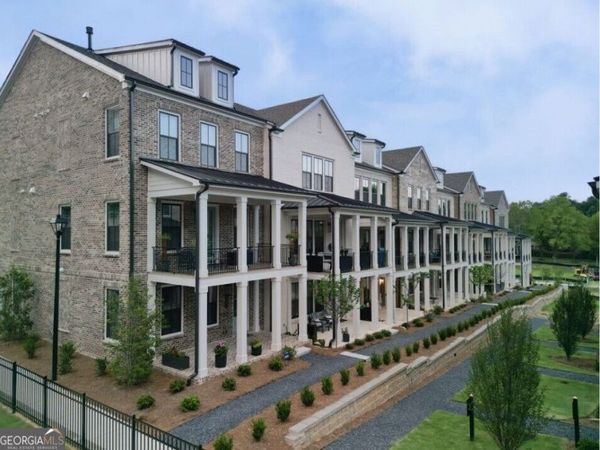 2207 Wexford Drive, Unit 42, Brookhaven, GA 30319