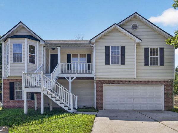 305 Bainbridge Circle, Dallas, GA 30132