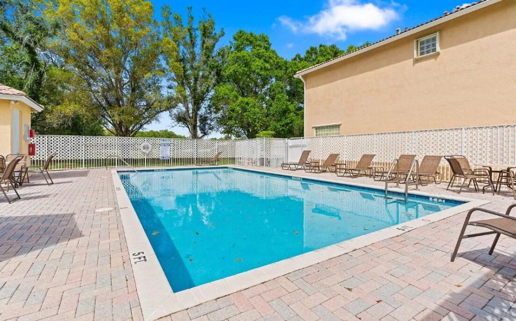 121 Prestige Drive, Royal Palm Beach, FL 33411 Photo