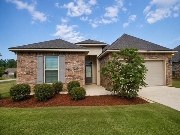 40088 COTTONWOOD Boulevard , Ponchatoula, LA 70454