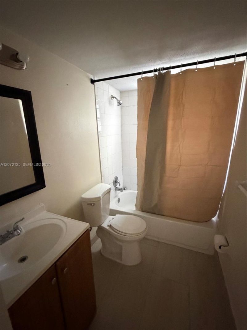 241 SE 9th Ave, Unit 109, Pompano Beach, FL 33060 Photo