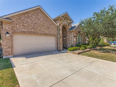 3556 Glass Mountain Trail, Fort Worth, TX 76244