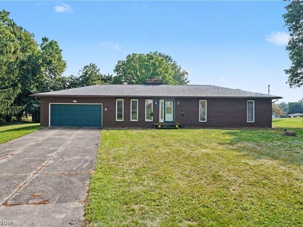 5818 Starview Circle , Clinton, OH 44216