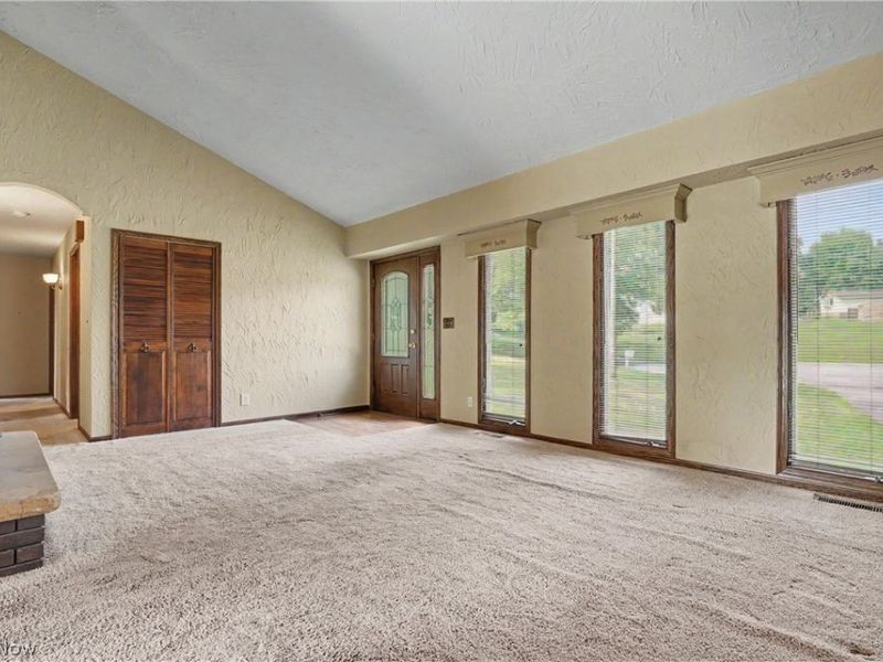 5818 Starview Circle , Clinton, OH 44216 Photo 5