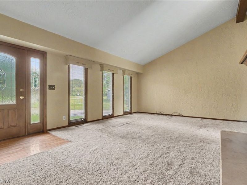 5818 Starview Circle , Clinton, OH 44216 Photo 7