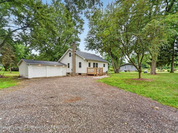 9595 W Grand River Highway, Grand Ledge, MI 48837