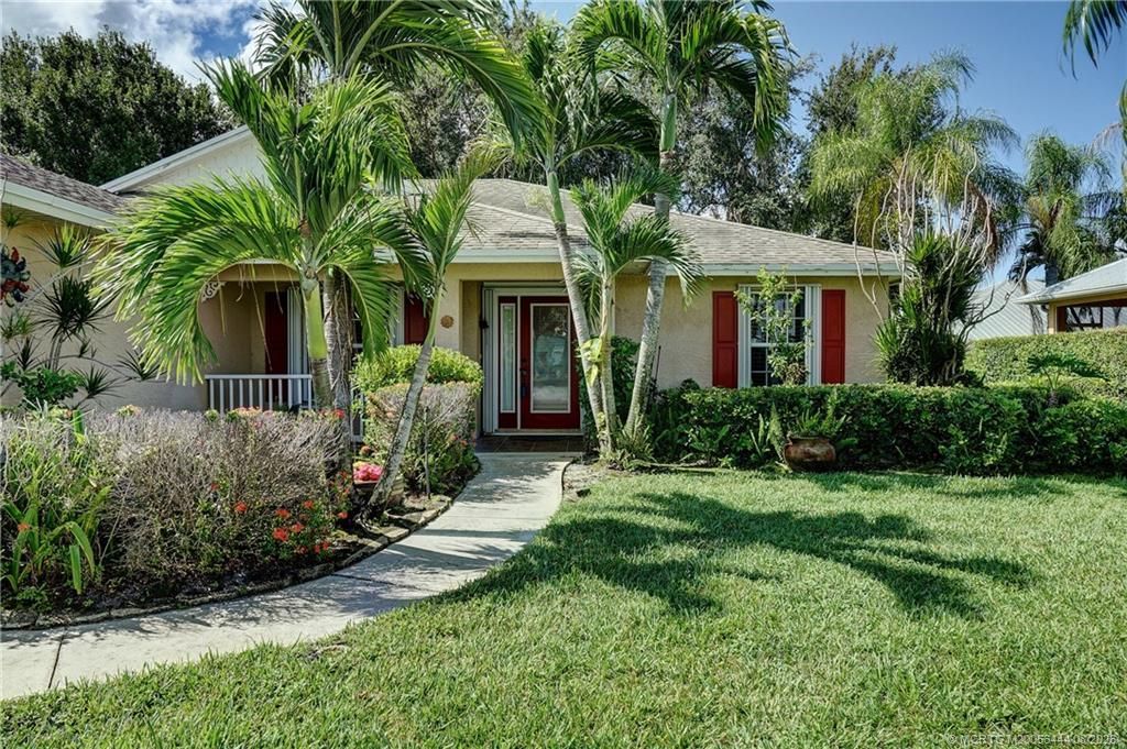 446 NE Vanda Terrado , Jensen Beach, FL 34957 Photo