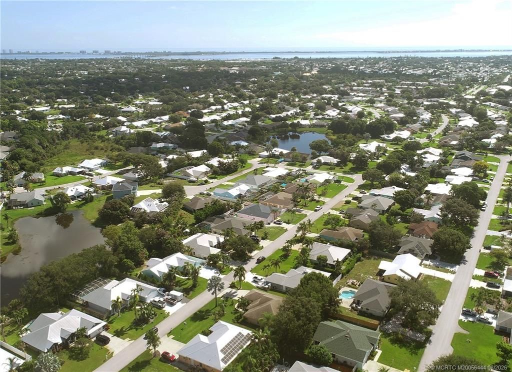 446 NE Vanda Terrado , Jensen Beach, FL 34957 Photo