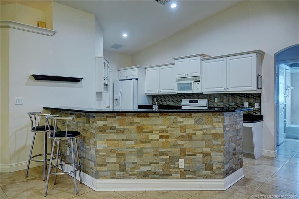 446 NE Vanda Terrado , Jensen Beach, FL 34957 Photo