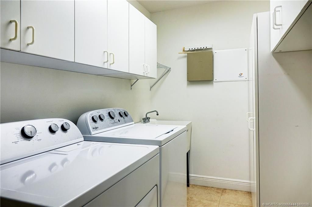 446 NE Vanda Terrado , Jensen Beach, FL 34957 Photo
