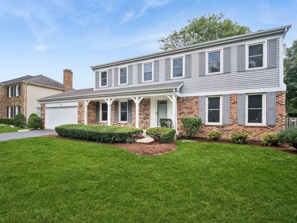 809 W Kingsley Drive, Arlington Heights, IL 60004