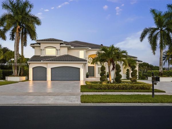 3526 W Juniper Ln , Davie, FL 33330
