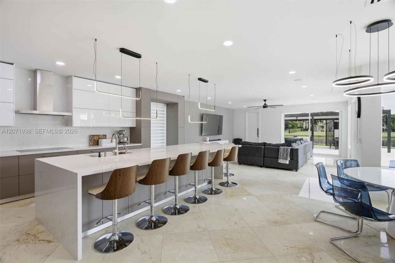 3526 Juniper Ln, Davie, FL 33330 Photo