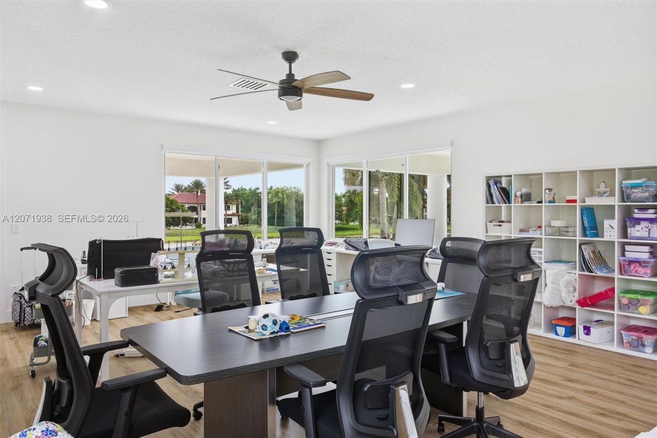 3526 Juniper Ln, Davie, FL 33330 Photo
