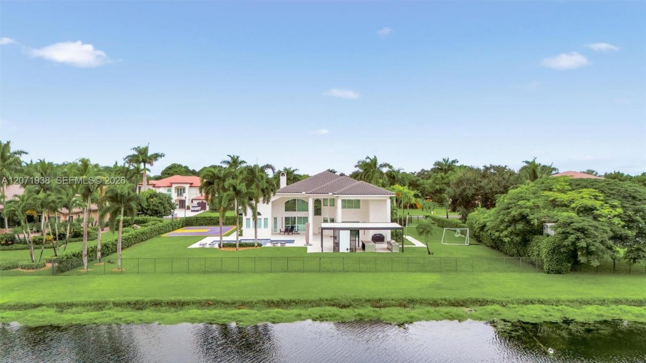 3526 Juniper Ln, Davie, FL 33330 Photo