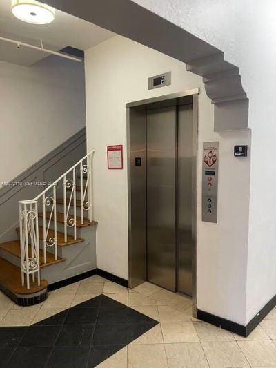 3710 Collins Ave , Unit N-208, Miami Beach, FL 33140 Photo