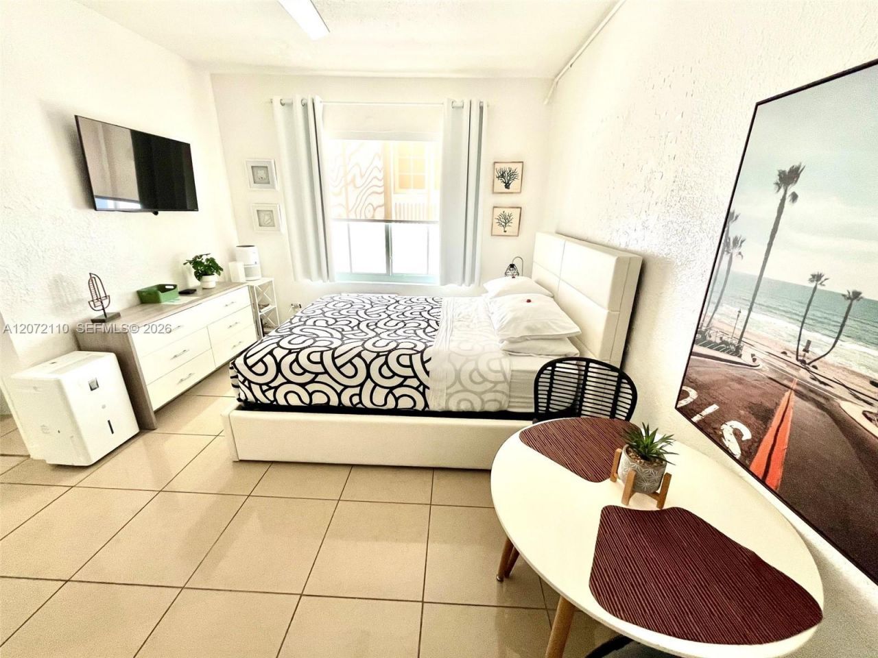 3710 Collins Ave , Unit N-208, Miami Beach, FL 33140 Photo