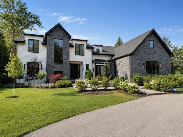 Highland Park, IL 60035