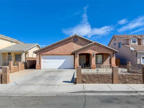 638 Rubber Tree Avenue, North Las Vegas, NV 89032