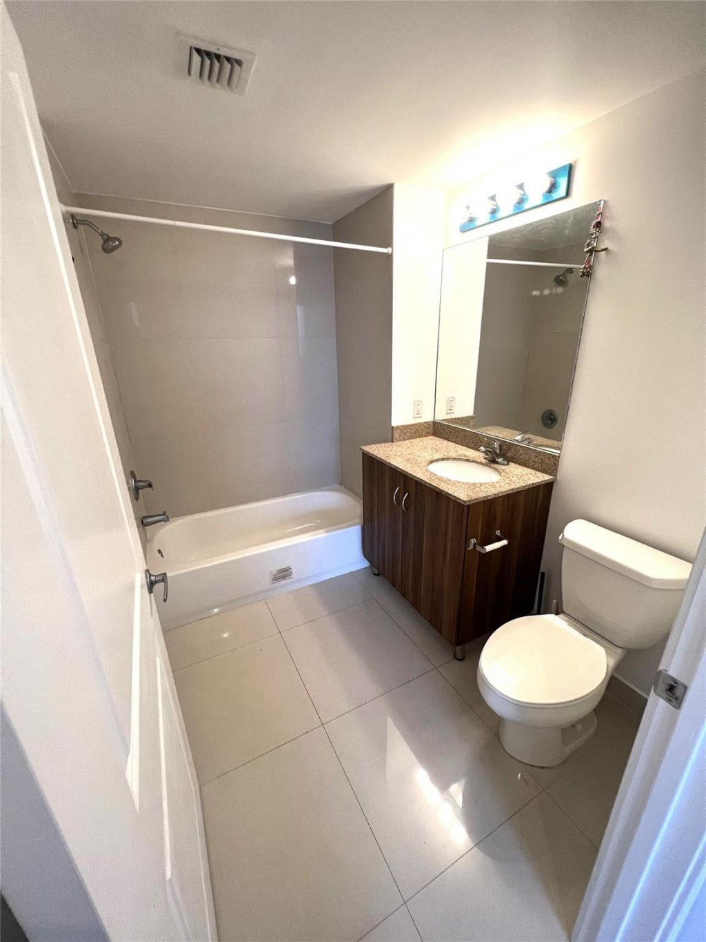 601 NE 23 Street, Unit 904, Miami, FL 33137 Photo
