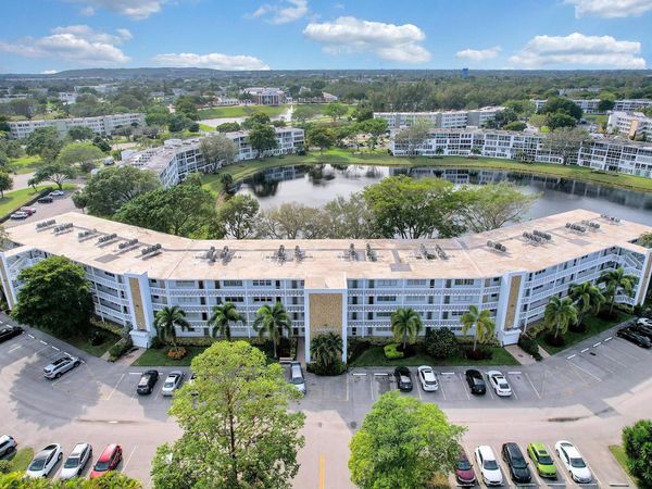 1056 CAMBRIDGE C, Deerfield Beach, FL 33442